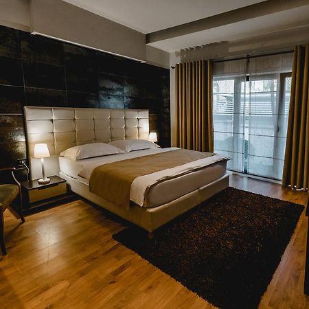 Green House Hotel & Restaurant Tirana Kültér fotó